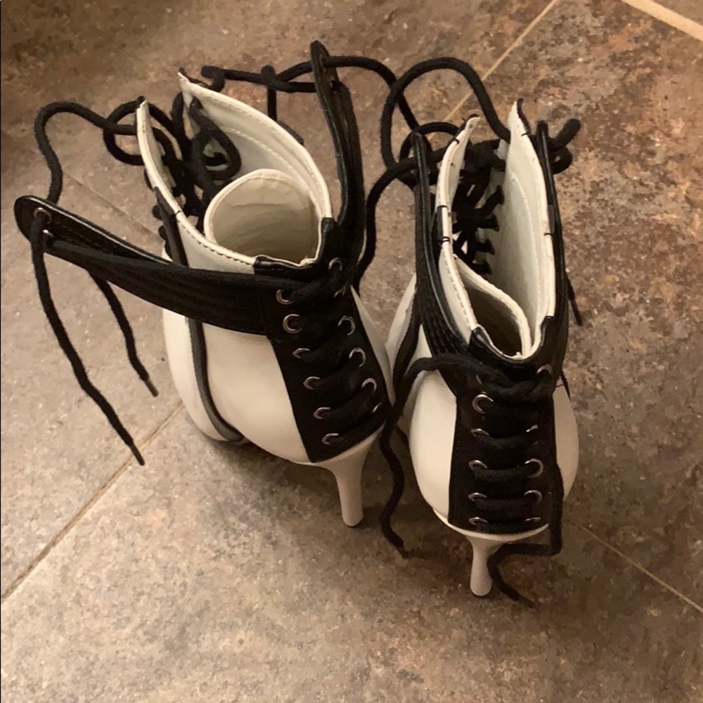 Booties - Picture 5 of 5